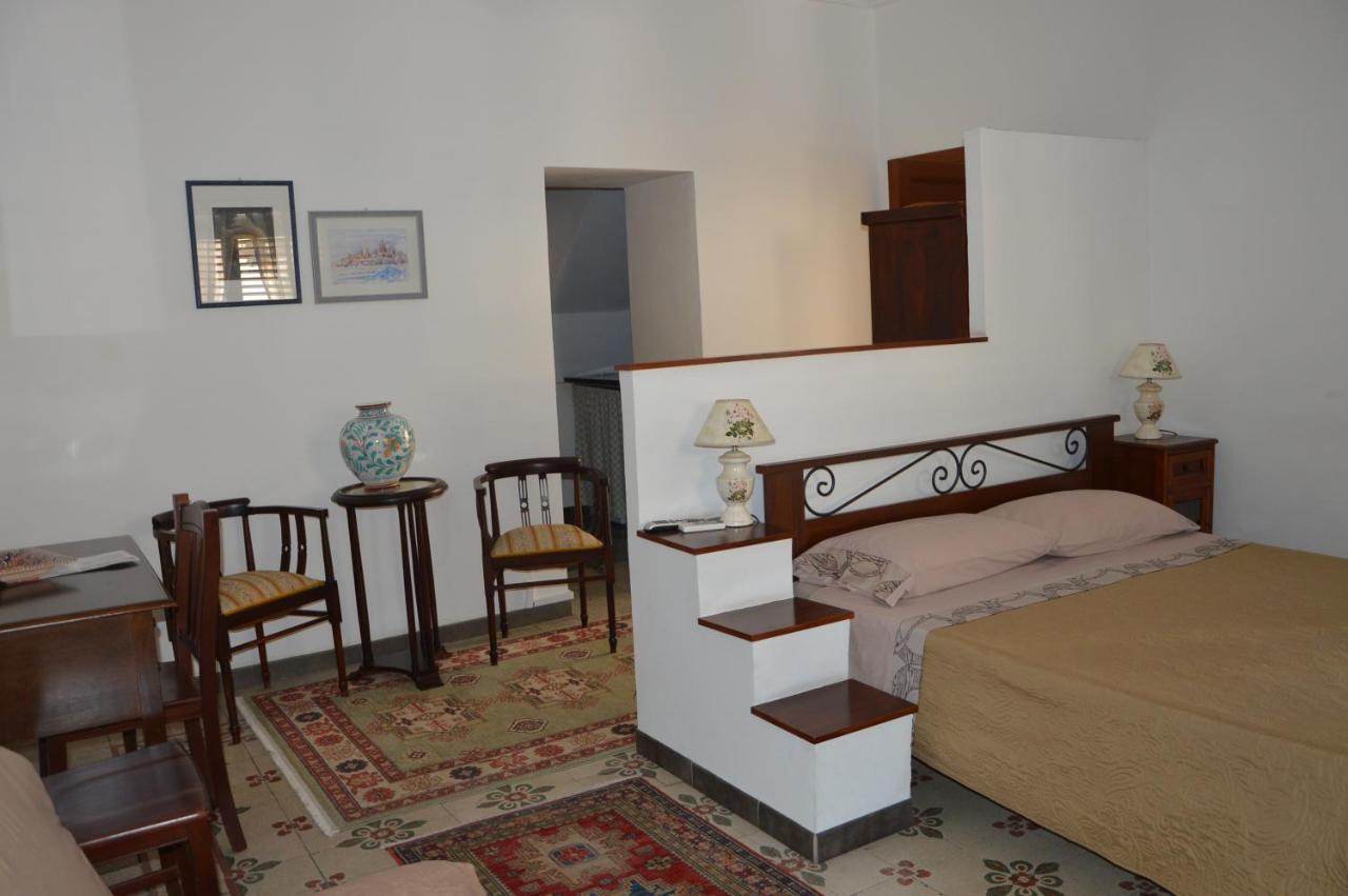 B&B Al Cortiletto Modica Centro Exterior photo